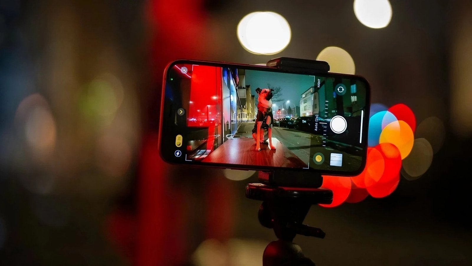 Best Phones for Selfies in Low Light: 2025's Top Choices Unveiled